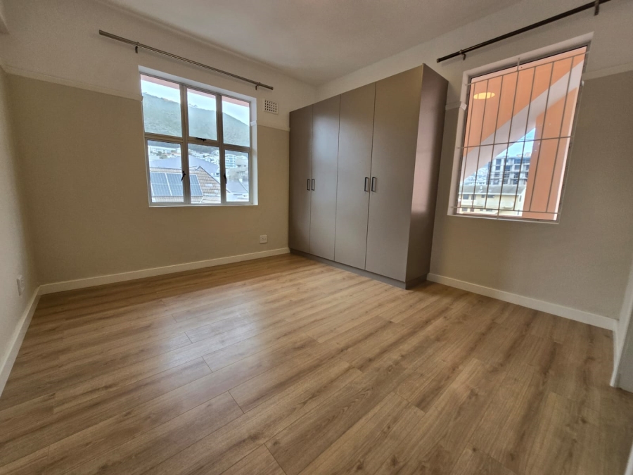To Let 2 Bedroom Property for Rent in Sea Point Western Cape